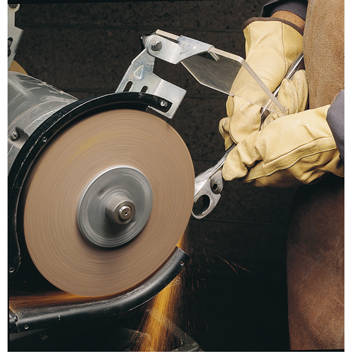 Scotch-Brite Cut & Polish Wheels, 6" Dia. x 1" W, 1" Arbor, Aluminum Oxide Quali-T-Solutions