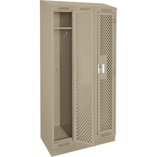 Casiers Clean Line, Bloc de 3, 36" x 15" x 82", Acier, Beige, Rivet (assembl&eacute;), Perfor&eacute; Quali-T-Solutions