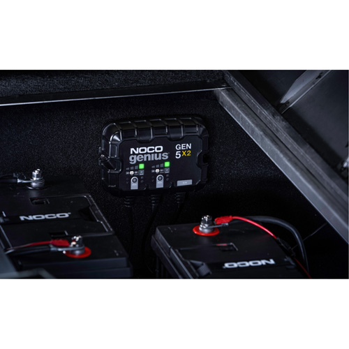 Chargeur de batterie embarqu&eacute; &agrave; 2 sorties de 10 amp&egrave;res Gen5X2 Genius Quali-T-Solutions