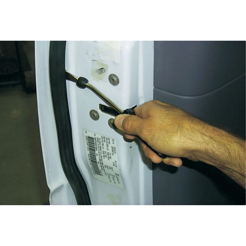 Extracteur d'attaches en plastique Quali-T-Solutions