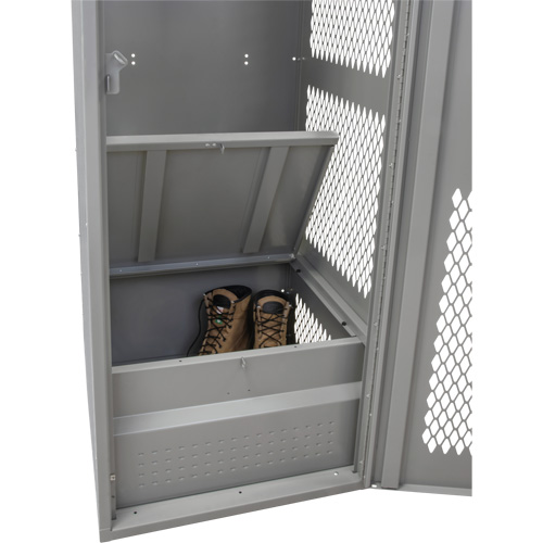 Casier pour &eacute;quipement avec porte, Acier, 24" la x 18" p x 72" h, Gris Quali-T-Solutions