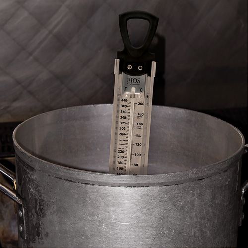 Thermom&egrave;tre &agrave; friture/ bonbons haut de gamme, Contact, Num&eacute;rique, 60-400°F (20-200°C) Quali-T-Solutions