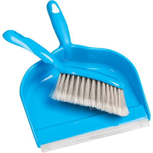 Brosse de comptoir avec porte-poussi&egrave;re, Plastique Quali-T-Solutions