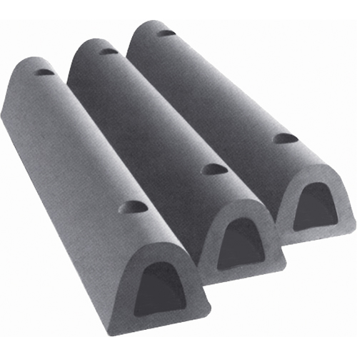 D&eacute;fenses de quai en caoutchouc refoul&eacute;, Caoutchouc, 4-1/2" la x 24" lo x 3-3/4" p Quali-T-Solutions