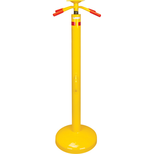 Cric pour remorque &agrave; capacit&eacute; statique de 50 000 lb, Cap. de levage 2,5 tonnes Quali-T-Solutions