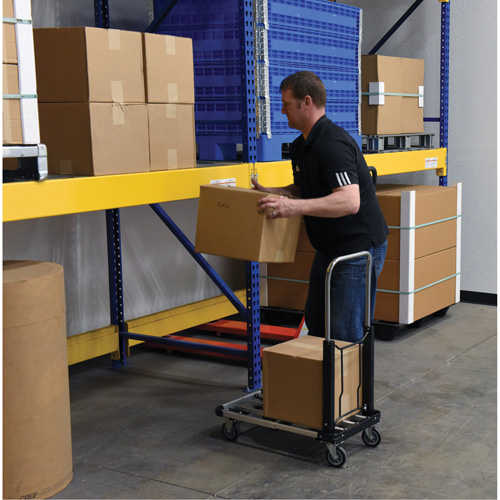 Chariot &agrave; plateforme repliable, Acier inoxydable, 300 lb, 28" lo x 16" la, Hauteur 33-1/2" Quali-T-Solutions