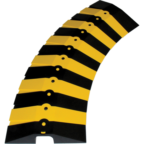 Syst&egrave;me de protection de c&acirc;bles Ultra-Sidewinder - grand , 34" x 13,675" x 2,13", 13500 lb (6,75 tons) Quali-T-Solutions