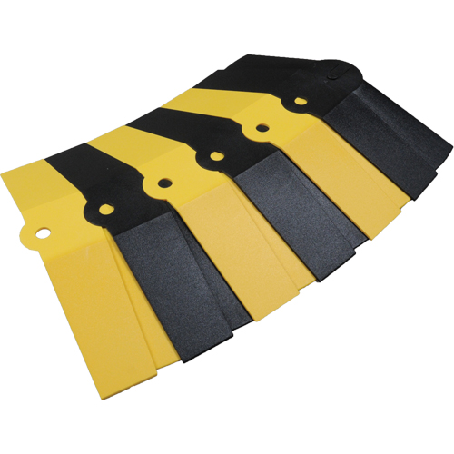 Syst&egrave;me de protection de c&acirc;bles Ultra-Sidewinder - grand , 14,125" x 13,675" x 2,13", 13500 lb (6,75 tons) Quali-T-Solutions