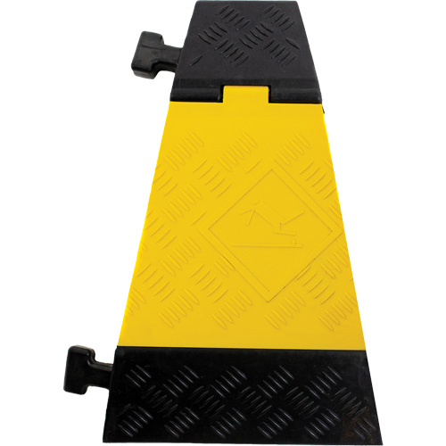 Protecteur de c&acirc;ble tourne-&agrave;-droite robuste Powerhouse, 3 canaux, 12" lo x 19,75" la x 3" h Quali-T-Solutions