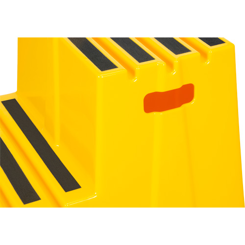 Escabeau industriel, 2 marches, 26" x 22-7/16" x Hauteur 19-11/16" Quali-T-Solutions
