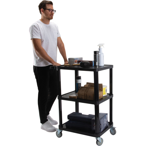 Chariot utilitaire avec tablette plate, 3 tiers, 18-1/8" x 37-3/8" x 27-3/4", Capacit&eacute; 330 lb Quali-T-Solutions