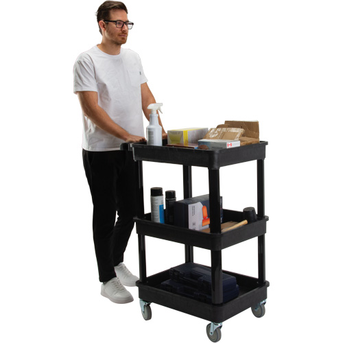 Chariot utilitaire avec tablette &agrave; bordure profonde, 3 tiers, 19" x 39-1/2" x 28-1/4", Capacit&eacute; 330 lb Quali-T-Solutions