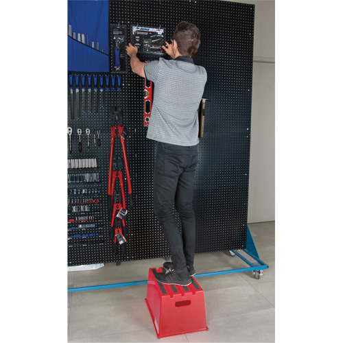Escabeau industriel, 20-7/8" x 12-3/16" x Hauteur 12" Quali-T-Solutions