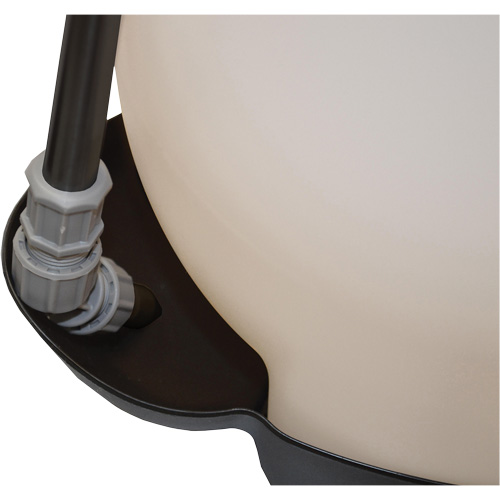 Industrial & Contractor Series Acid Compression Sprayer, 2 gal. (9 L), Polyethylene, 21" Wand Quali-T-Solutions