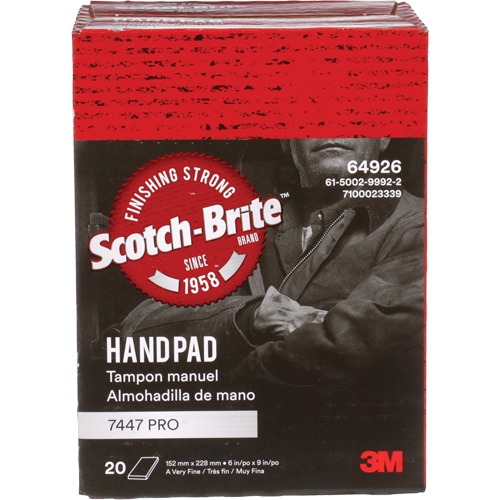 Tampons manuels Scotch-Brite 7447, Oxyde d'aluminium, 9" x 6", Grain Tr&egrave;s fin Quali-T-Solutions