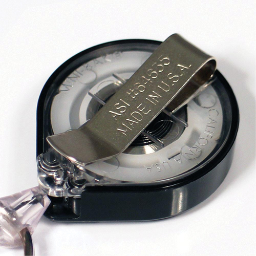 Porte-insignes r&eacute;tractables pour carte d'identit&eacute; Mini-Bak, Plastique, C&acirc;ble 36", Fixation Agrafe de ceinture Quali-T-Solutions