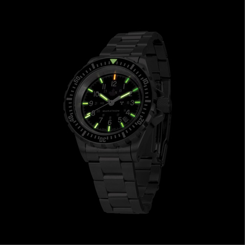 Grey Maple Large Diver's Automatic Watch with Stainless Steel Bracelet, Digital, Battery Operated, 41 mm, Silver Quali-T-Solutions