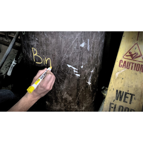 B&acirc;tons de peinture Quik Stik, B&acirc;ton plein, Blanc Quali-T-Solutions