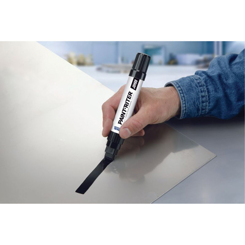 Marqueurs &agrave; peinture Pro-Max, Liquide, Blanc Quali-T-Solutions
