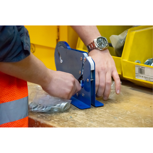 Machines robustes pour fermer les sacs Quali-T-Solutions