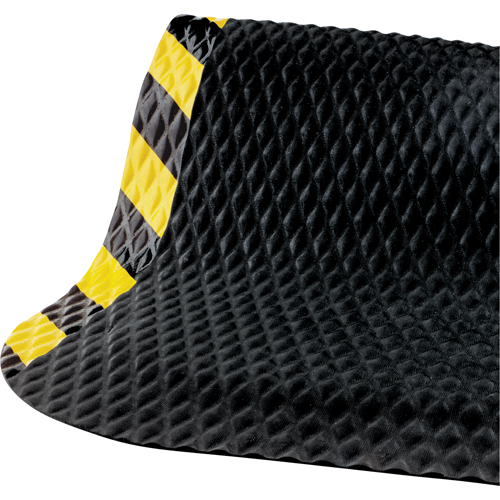 Tapis Hog Heaven no 424, Losange, 2' x 3' x 7/8", Noir/Jaune, Nitrile Quali-T-Solutions