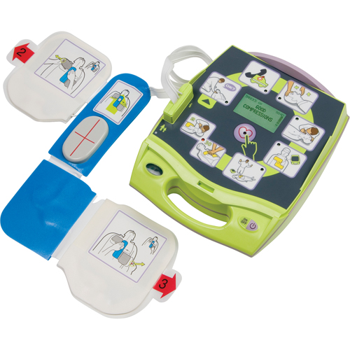 D&eacute;fibrillateur AED Plus, Semi-automatique, Anglais, Classe 4 Quali-T-Solutions