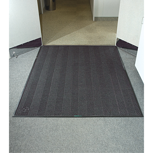 Tapis Waterhog Eco Elite, Essuie-pieds/grattoir, 4' x 6' x 3/8", Cendre grise Quali-T-Solutions