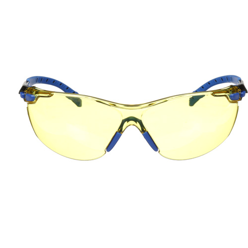 Lunettes de s&eacute;curit&eacute; Solus avec lentilles Scotchgard, Lentille Ambr&eacute;e, Antibu&eacute;e, R&eacute;pond ou surpasse la norme CSA Z94.3 Quali-T-Solutions