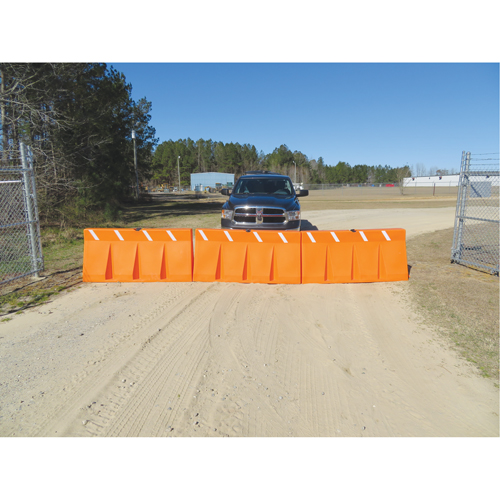 Traffic Barriers, Water-Filled, 62.25" L x 24" H, Orange Quali-T-Solutions