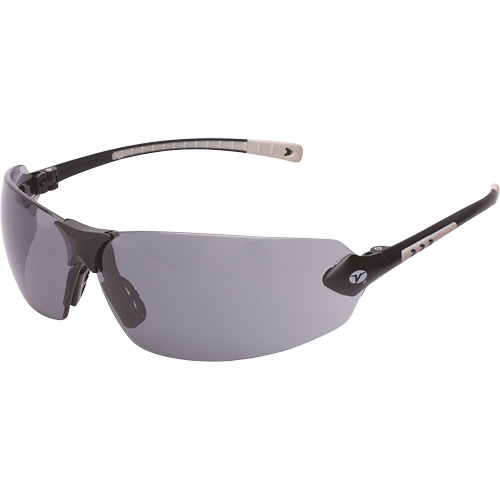 Lunettes de s&eacute;curit&eacute; Veratti 429, Lentille Grise/fum&eacute;e, Antibu&eacute;e, ANSI Z87+/R&eacute;pond ou surpasse la norme CSA Z94.3 Quali-T-Solutions