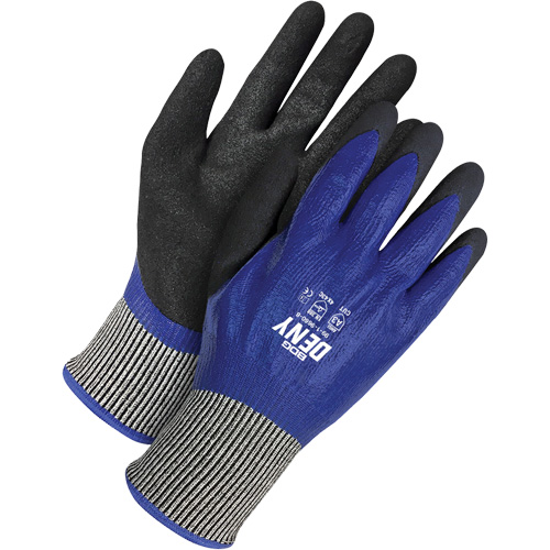 Gants r&eacute;sistants aux coupures Deny, Taille 8, Calibre 13, Rev&ecirc;tement Nitrile, Enveloppe en PEHP, ASTM ANSI niveau A3/EN 388 niveau C Quali-T-Solutions