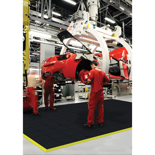 Cushion-Ease&reg; Interlocking Anti-Fatigue Mat, Pebbled, 3' x 3' x 3/4", Black, Natural Rubber Quali-T-Solutions