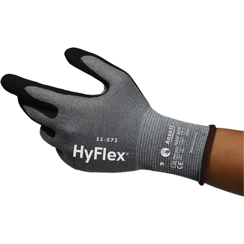 Gants anti-coupures HyFlex 11-571, Taille 5, Calibre 15, Rev&ecirc;tement Nitrile, Enveloppe en Nylon/PEHP/Spandex, ASTM ANSI niveau A4/EN 388 niveau D Quali-T-Solutions