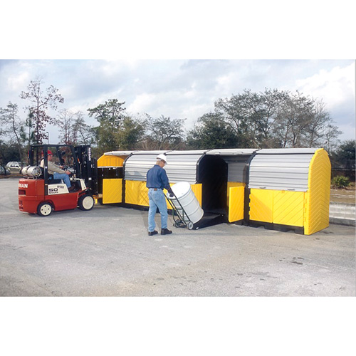 P20 Plus Ultra-Hard Top Spill Pallets sans drain, 312" lo x 79" la x 62" h, Capacit&eacute; de charge 9000 lb Quali-T-Solutions