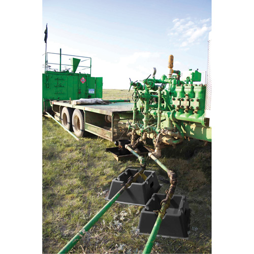 Ultra-Line Pipe Tray&reg;, 24" L x 29" W x 9.3" H, 4 US gal. Spill Capacity Quali-T-Solutions