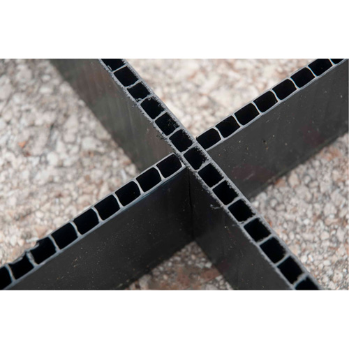 4-Drum Flexible Ultra-Spill Pallet&reg;, 66 US gal. Spill Capacity, 48" x 48" x 7" Quali-T-Solutions