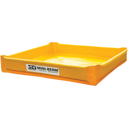 Berme de confinement compacte Mini-Berm en PVC jaune, Capacit&eacute; 60 gal. US, 4' la x 4' lo x 6" h Quali-T-Solutions