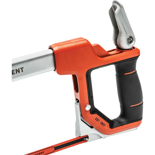 Scie &agrave; m&eacute;taux &agrave; tension rapide avec poign&eacute;e &agrave; double mat&eacute;riau, 12", Prise Ergonomique Quali-T-Solutions