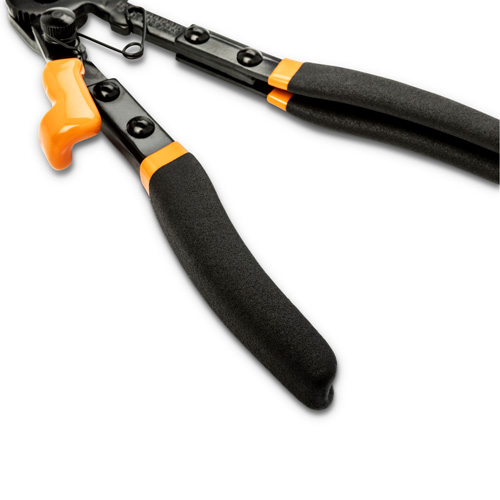 Pince &agrave; collier de serrage avec c&acirc;ble Quali-T-Solutions