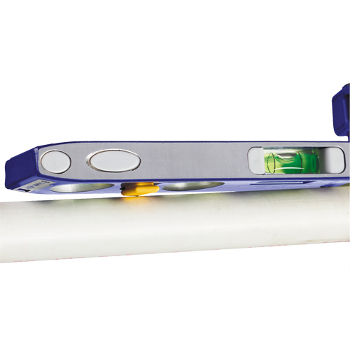 Niveau torpille robuste de s&eacute;rie 250, 9" lo, Aluminium, 4 fioles, Magn&eacute;tique Quali-T-Solutions