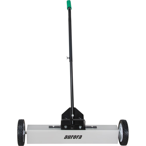 Balayeuse magn&eacute;tique &agrave; pousser, 24" la Quali-T-Solutions