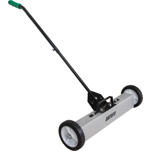 Balayeuse magn&eacute;tique &agrave; pousser, 24" la Quali-T-Solutions