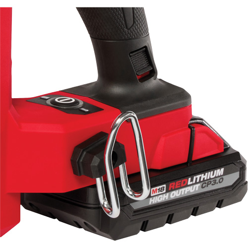 Ensemble agrafeuse pour cl&ocirc;ture utilitaire M18 Fuel, Agrafes 2"/1-1/2"/1-3/4" Quali-T-Solutions
