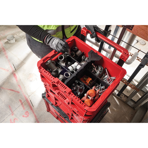 Bac &agrave; profil bas PACKOUT, 15" x 18-5/8" x 6-5/8", Noir/Rouge Quali-T-Solutions