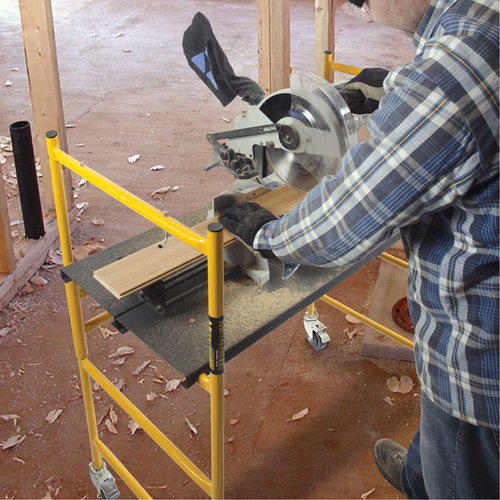 Ensemble de petit &eacute;chafaudage de base de 4' Jobsite Series, Cadre Acier, 41" p x 45-3/4" h Quali-T-Solutions