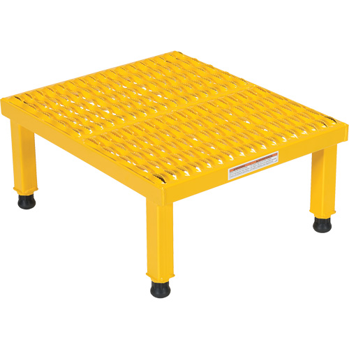 Plate-forme ajustable Step-Mate, 1 marche(s), 23-1/2" la x 19-9/16" lo x 16-1/2" h, Capacit&eacute; 500 lb Quali-T-Solutions