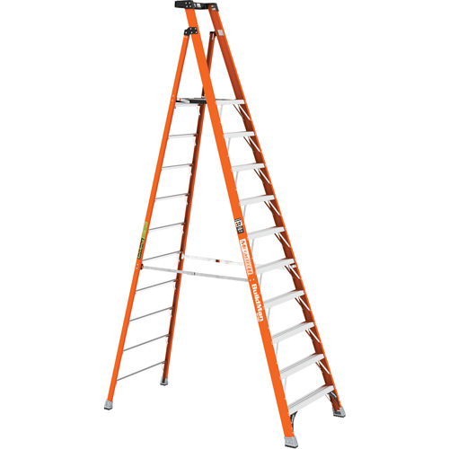 Escabeau avec plateforme Safespace, 10', Cap. De 300 lb Quali-T-Solutions