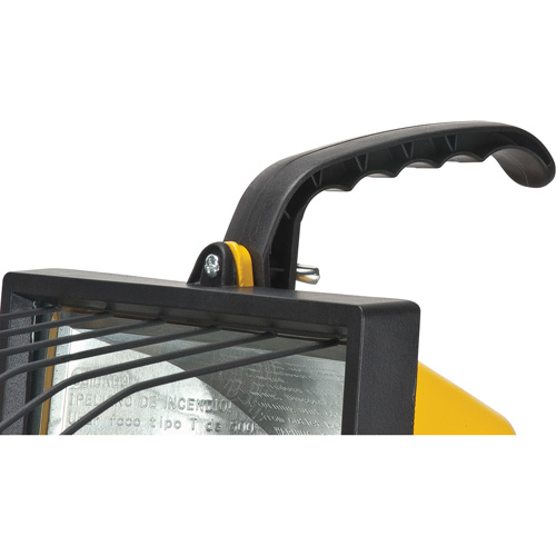 Twin-Head Work Light, Halogen, 500 W, 16000 Lumens, Steel Housing Quali-T-Solutions