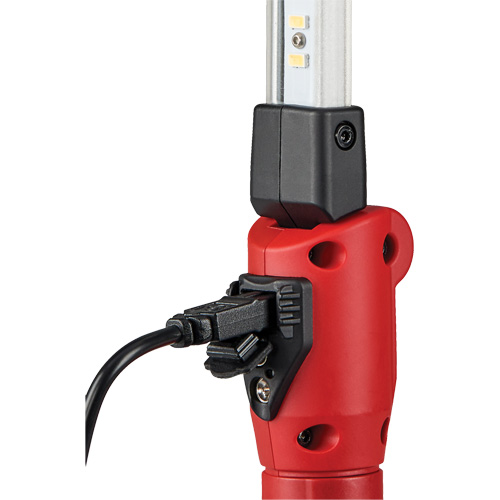 Strion&reg; SwitchBlade&reg; Compact Work Light, LED, 500 Lumens Quali-T-Solutions