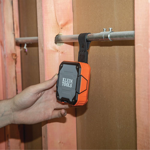 Haut-parleur sans fil pour chantier (outil seulement), Lithium-ion Quali-T-Solutions